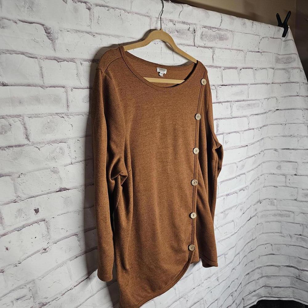 Avenue Brown Sweater - Picture 2 of 5